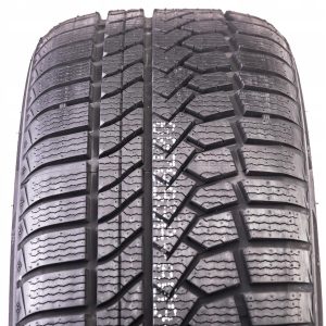 2x OPONY ZIMOWE 235/40R18 Goodride Z507 95V
