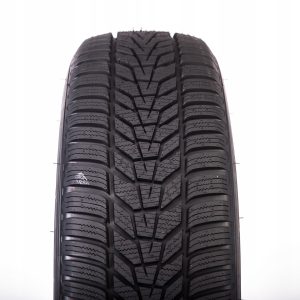 2x 235/50R19 Hankook Winter i*cept evo3 X W330A
